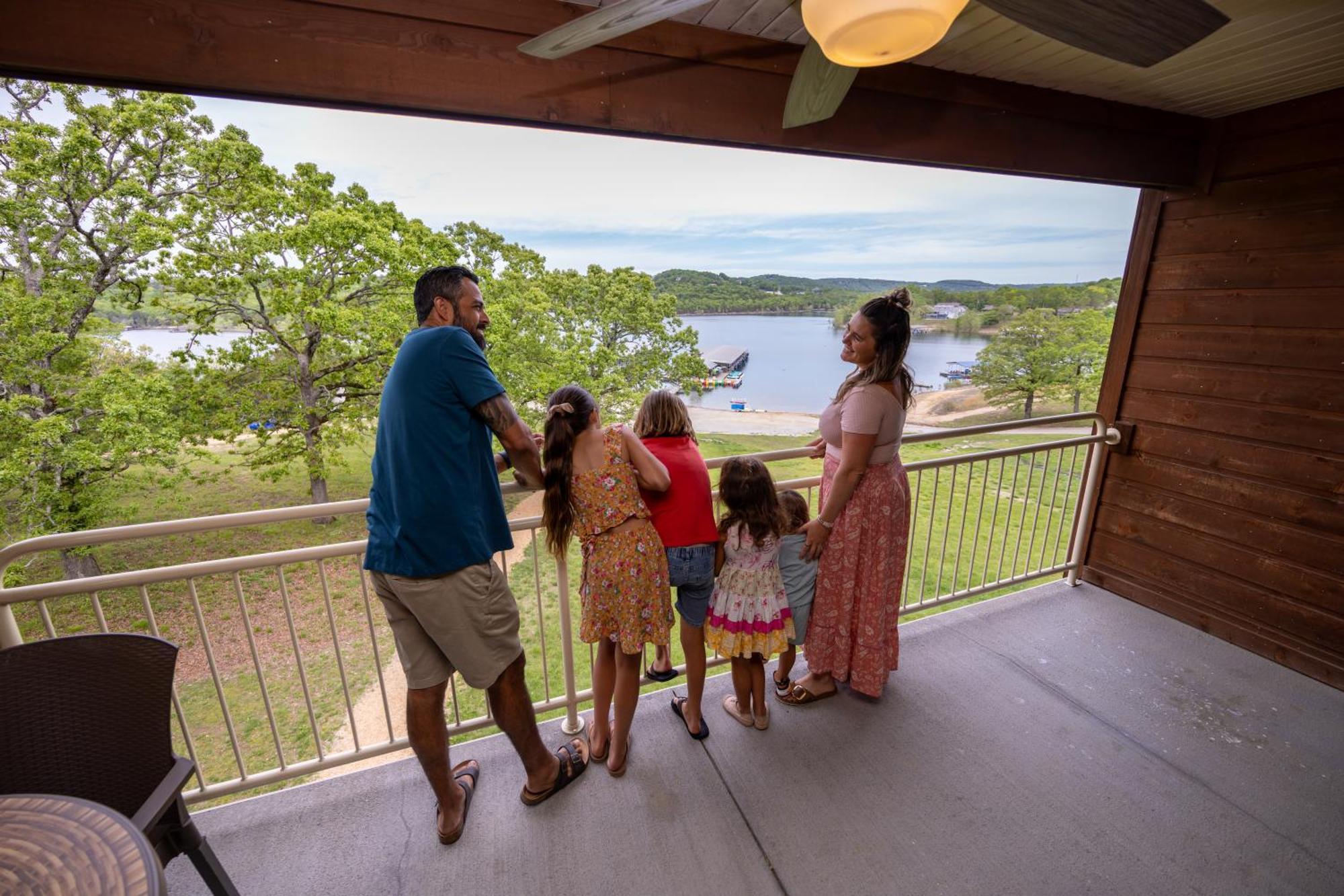Still Waters Resort Indian Point エクステリア 写真